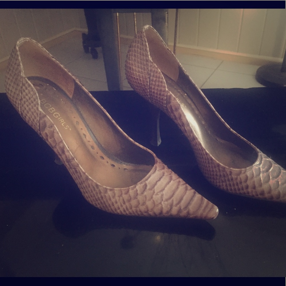 BCBG Snack Skin Textured Heels